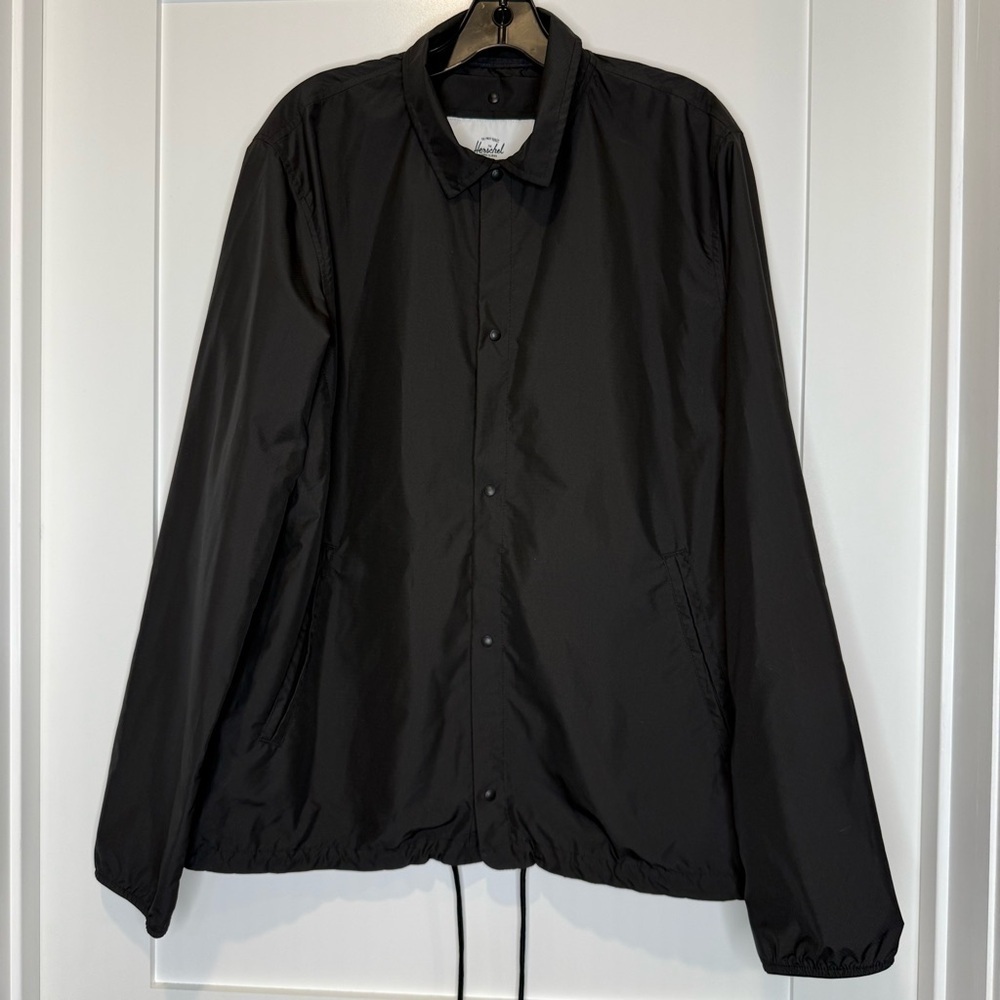 Herschel Supply Co – Voyage Coach Jacket, M